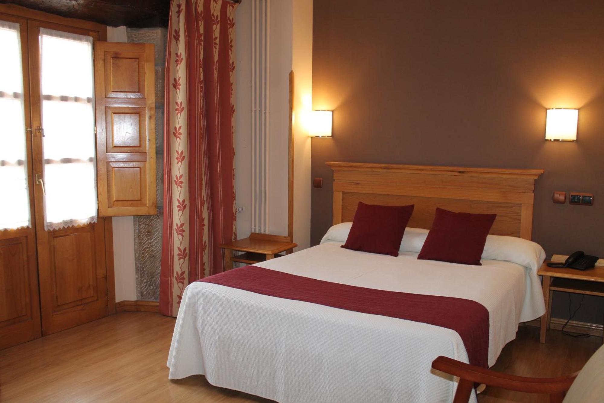 Hotel San Roque Reinosa Dış mekan fotoğraf