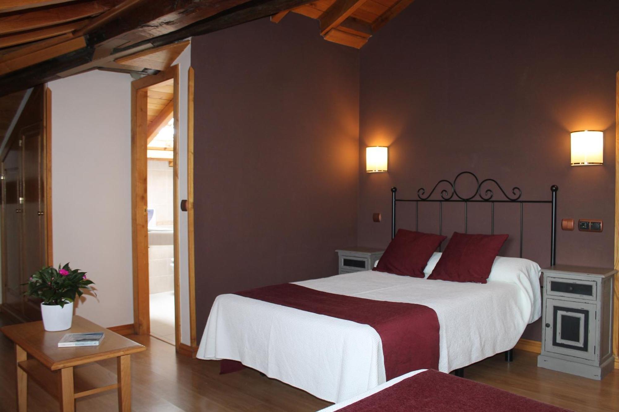 Hotel San Roque Reinosa Dış mekan fotoğraf