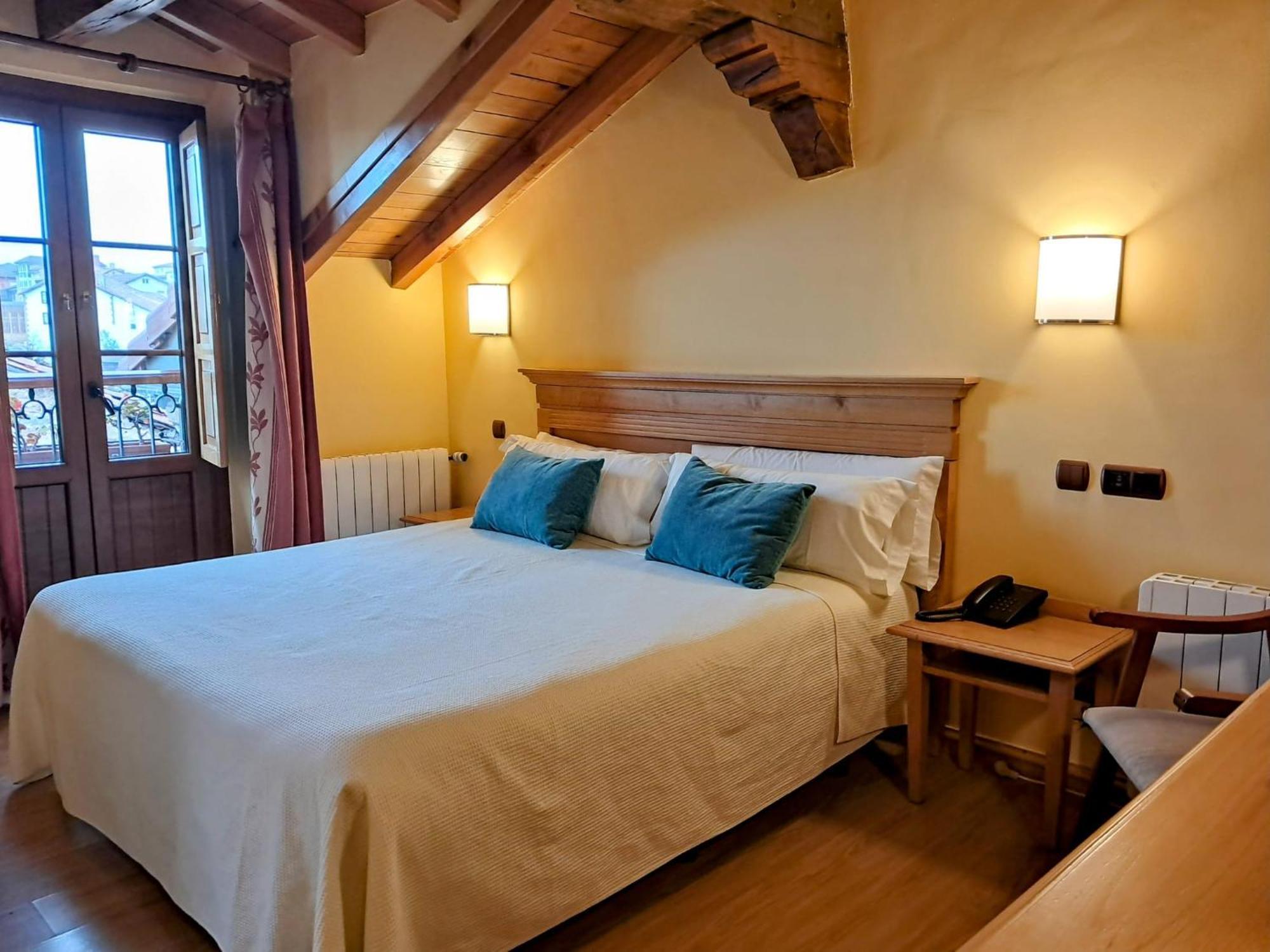 Hotel San Roque Reinosa Dış mekan fotoğraf