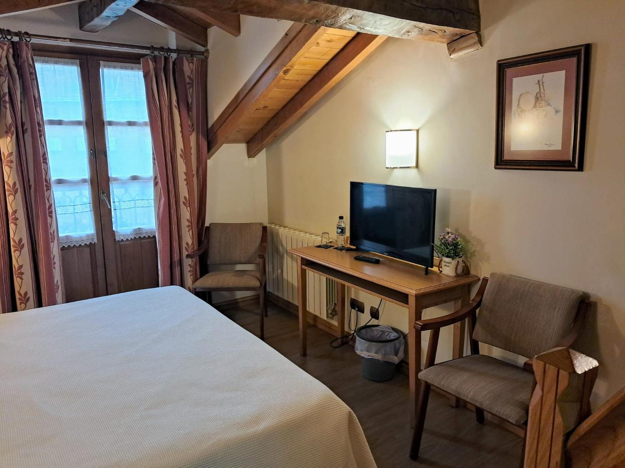 Hotel San Roque Reinosa Dış mekan fotoğraf