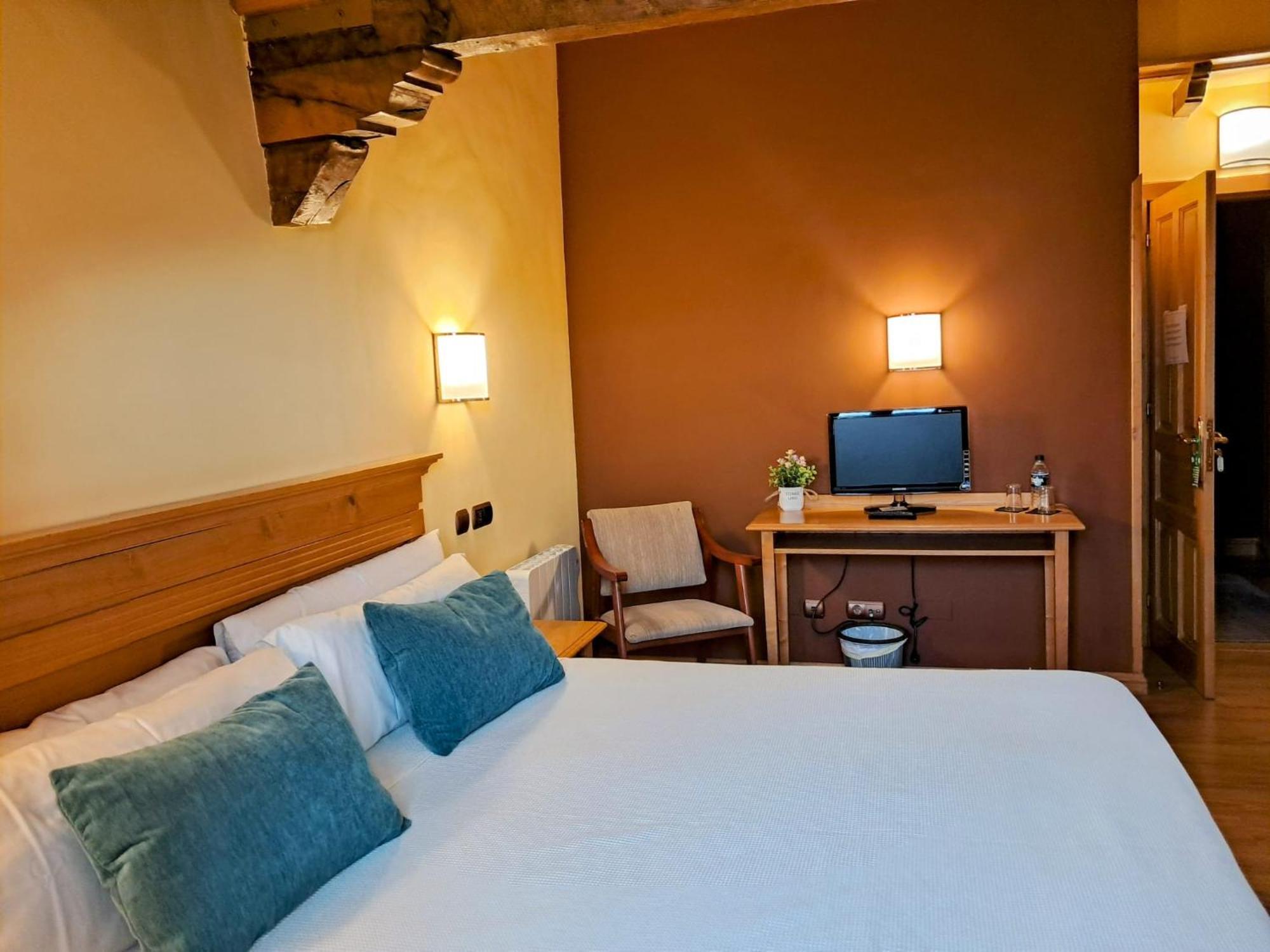 Hotel San Roque Reinosa Dış mekan fotoğraf