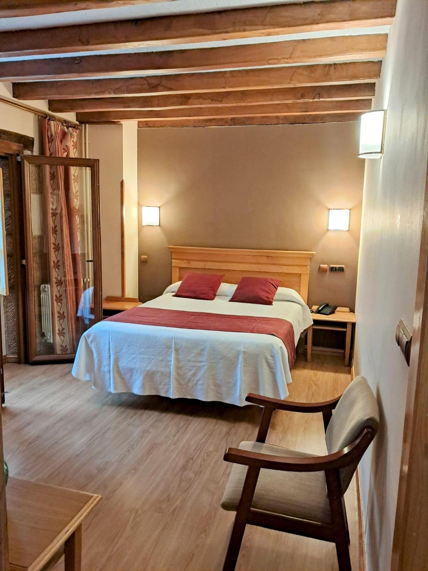 Hotel San Roque Reinosa Dış mekan fotoğraf