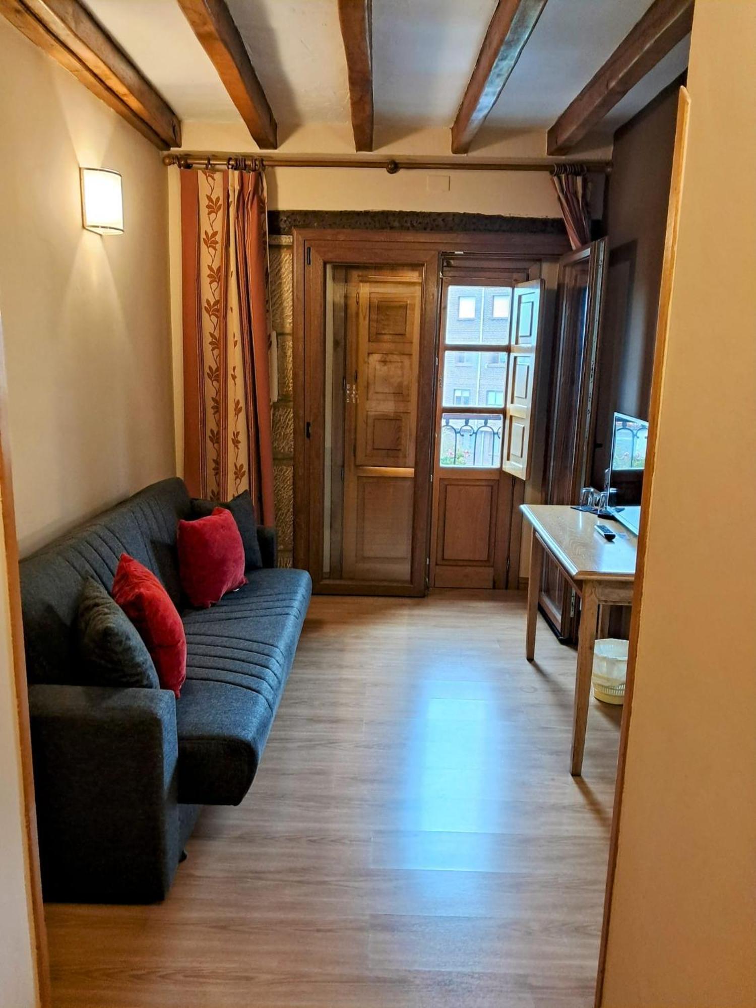 Hotel San Roque Reinosa Dış mekan fotoğraf