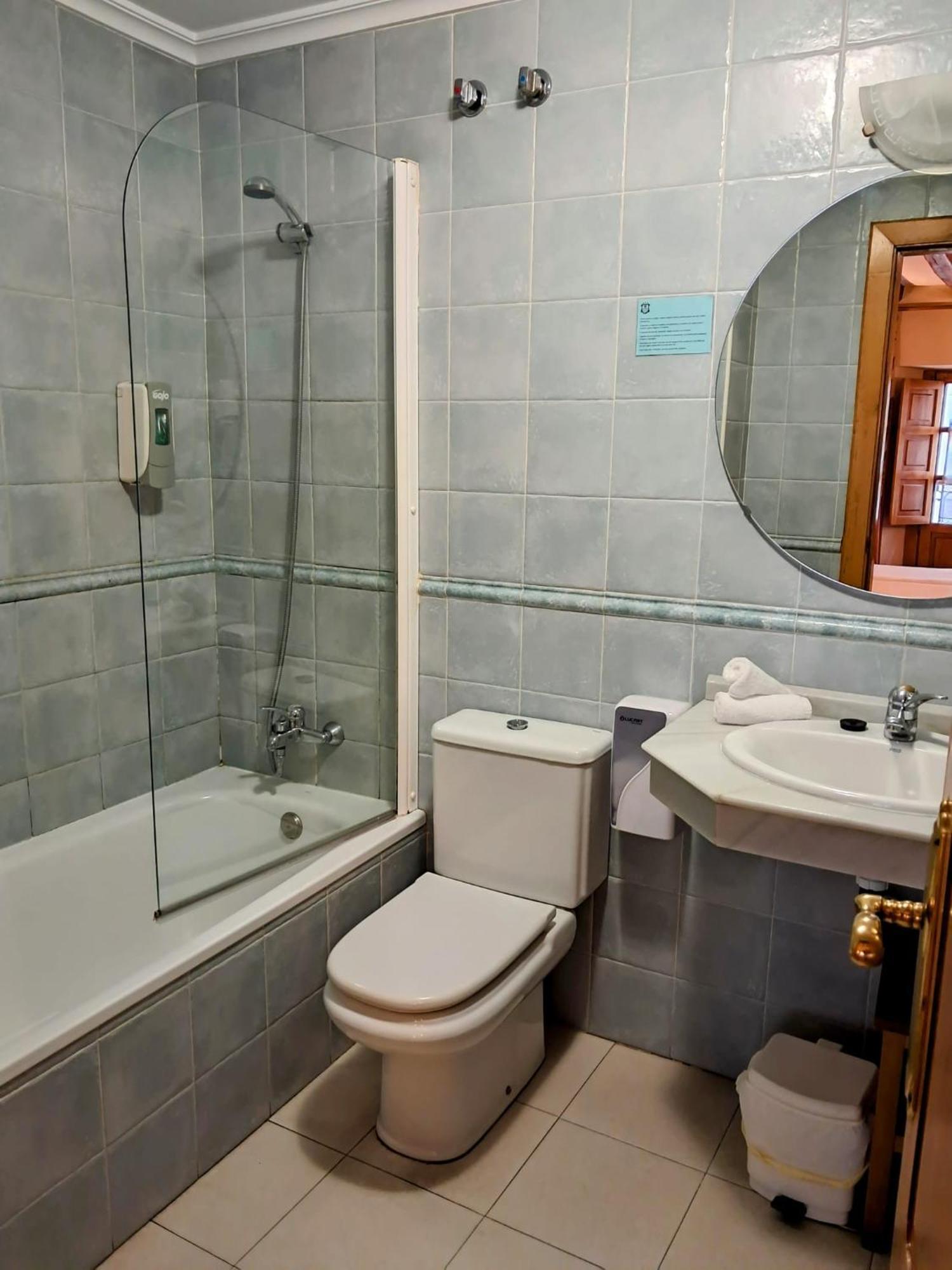 Hotel San Roque Reinosa Dış mekan fotoğraf