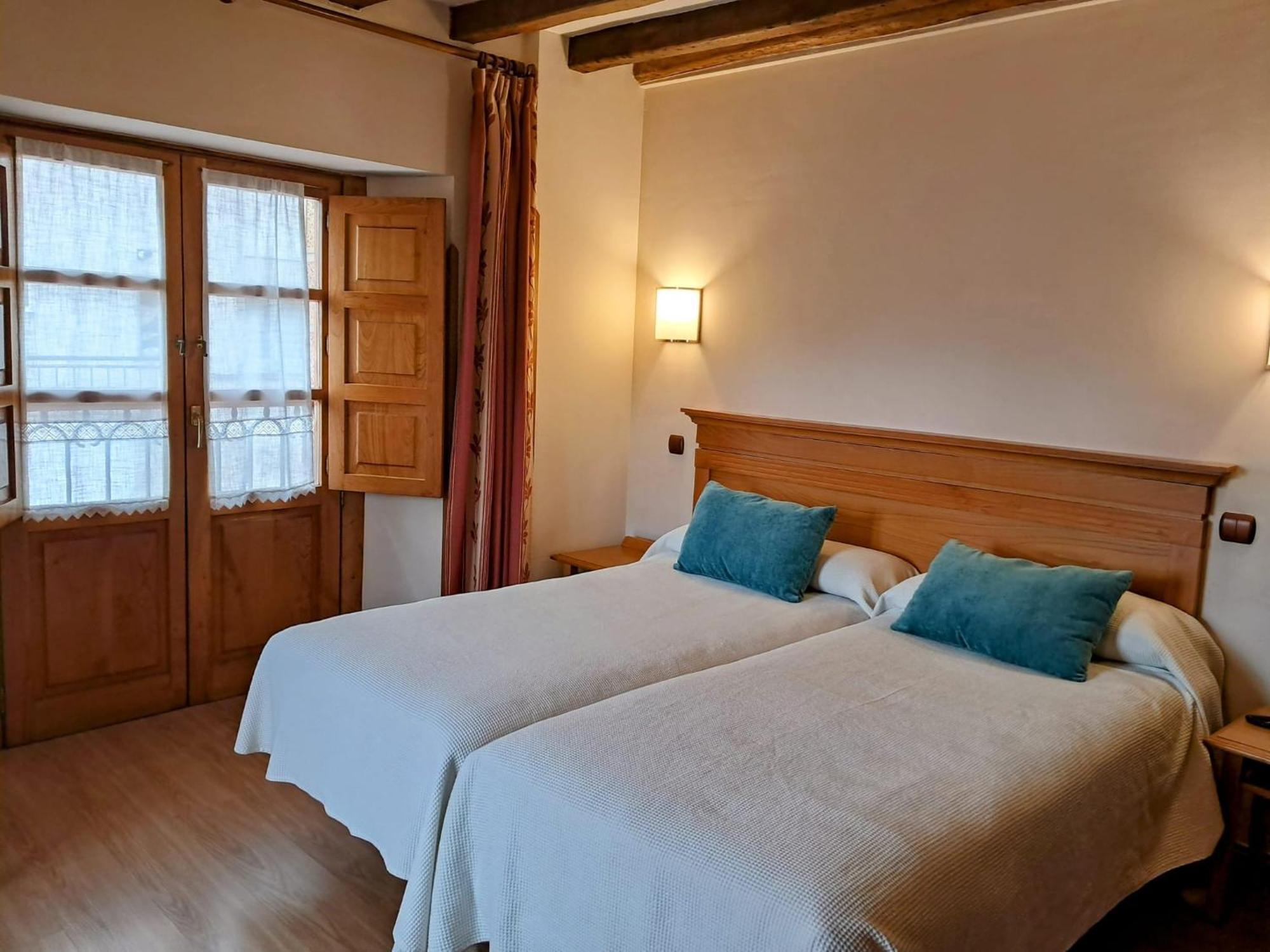 Hotel San Roque Reinosa Dış mekan fotoğraf